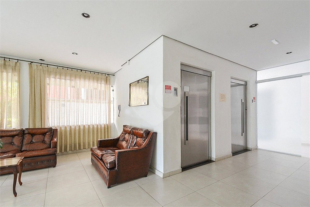 Cobertura à venda com 3 quartos em Vila Mariana, São Paulo, SP