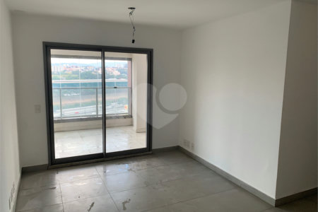 Apartamento à venda com 3 quartos, sendo 1 suíte,  em Vila Leopoldina, São Paulo, SP
