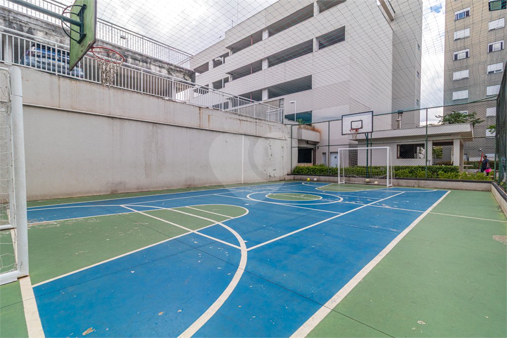 Apartamento à venda com 3 quartos, sendo 1 suíte, em Campo Grande, São Paulo, SP