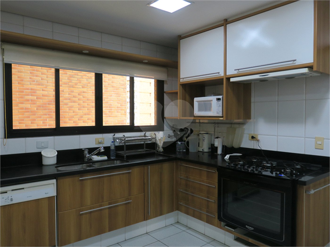 Apartamento à venda com 3 suítes em Vila Suzana, São Paulo, SP
