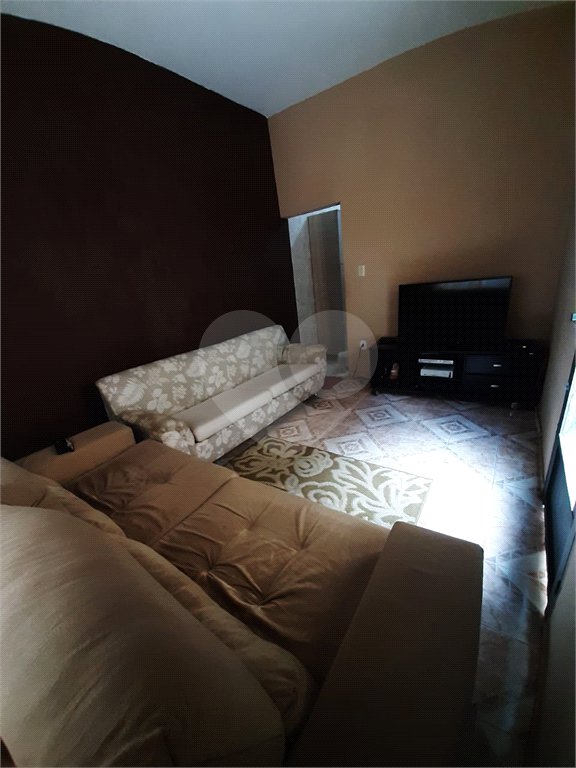Casa Térrea à venda com 4 quartos, sendo 1 suíte, em Tremembé, São Paulo, SP