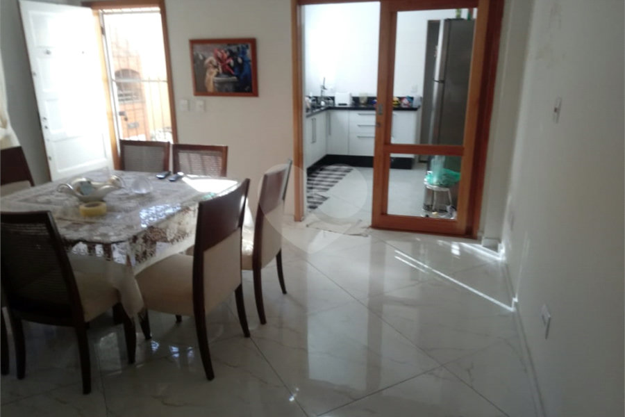 Sobrado à venda com 2 quartos em Vila Guilherme, São Paulo, SP