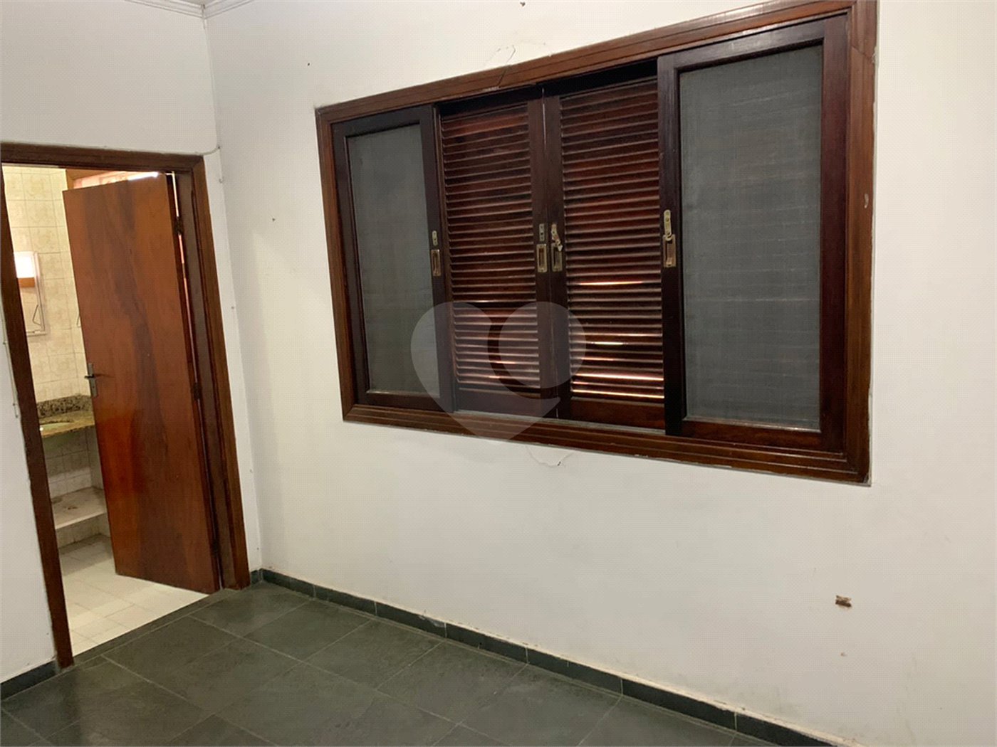 Casa à venda com 4 quartos, sendo 3 suítes, em Jardim Alvorada (zona Oeste), São Paulo, SP