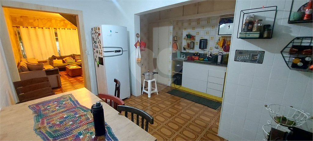 Casa à venda com 3 quartos, sendo 1 suíte, em Perdizes, São Paulo, SP