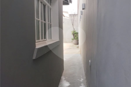Casa Térrea à venda com 1 quarto em Vila Nivi, São Paulo, SP