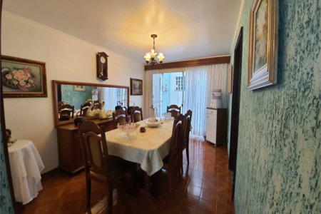 Sobrado à venda com 3 quartos, sendo 1 suíte,  em Jardim Rizzo, São Paulo, SP