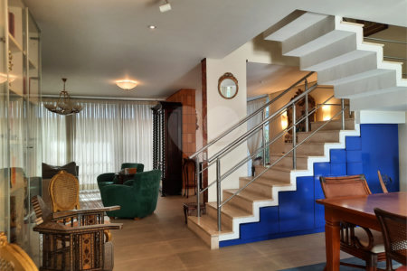 Casa à venda com 4 suítes no condomínio Las Cumbres, São Paulo - SP