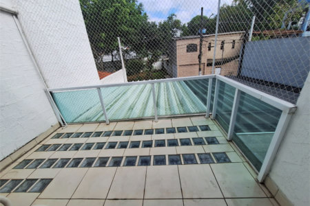 Sobrado à venda com 3 quartos, sendo 1 suíte, em Cupecê, São Paulo, SP