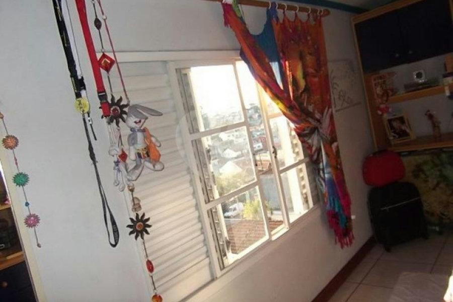 Sobrado à venda com 4 quartos, sendo 1 suíte, em Vila Isolina Mazzei, São Paulo, SP