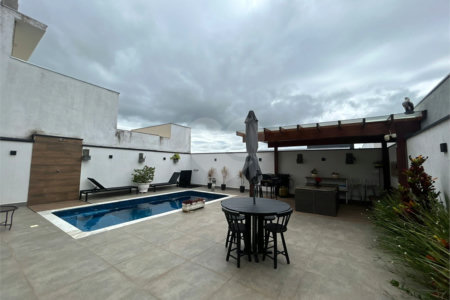 Casa à venda com 3 suítes no condomínio Renascence Residencial, Sorocaba - SP