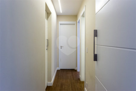 Apartamento à venda com 2 quartos, sendo 1 suíte, em Chácara Santo Antônio, São Paulo, SP