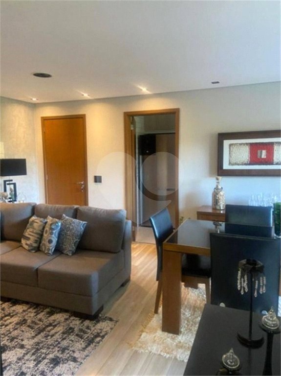 Apartamento à venda com 3 quartos, sendo 1 suíte, no Centro, Vinhedo, SP