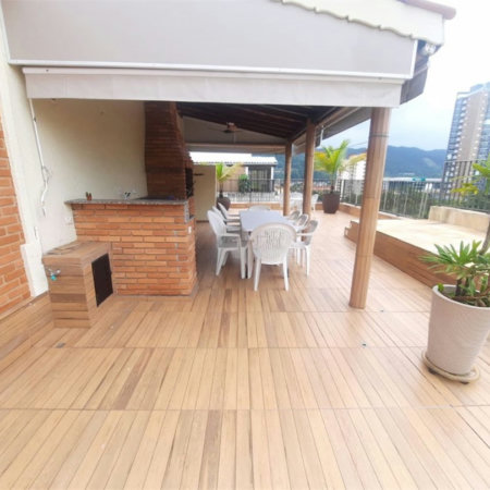 Apartamento com 3 dormitórios à venda, 202 m² por R$ 750.000,00 - Jardim Belmar - Guarujá/SP