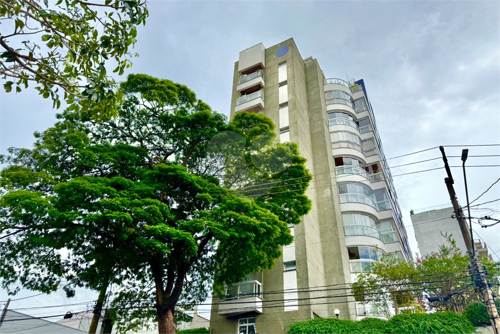 Cobertura à venda com 3 quartos, sendo 2 suítes,  em Vila Progredior, São Paulo, SP