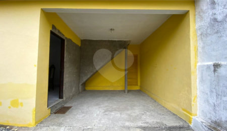 Casa à venda com 2 suítes no condomínio Village da Cachamorra, Rio de Janeiro - RJ