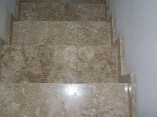 Sobrado à venda com 3 quartos, sendo 1 suíte,  em Vila Maria, São Paulo, SP