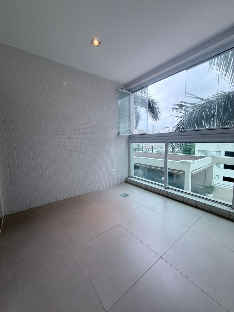 Apartamento com 2 dormitórios à venda, 135 m² por R$ 1.900.000,00 - Ponta da Praia - Santos/SP