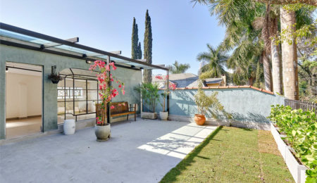 Casa de Vila à venda com 3 suítes em Granja Julieta, São Paulo, SP
