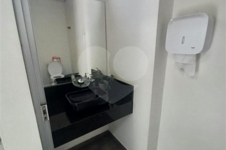 Apartamento à venda com 3 quartos, sendo 1 suíte, em Vila Andrade, São Paulo, SP