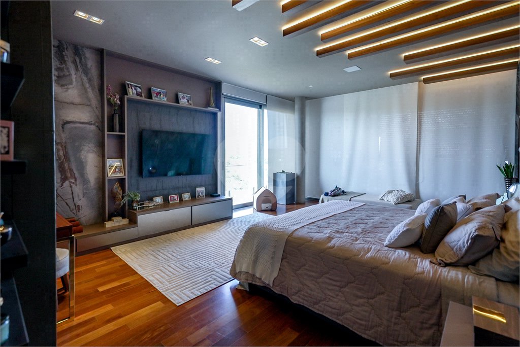 Casa à venda com 5 suítes no condomínio Plaza Athénee, Itu - SP