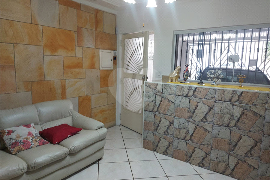 Sobrado à venda com 2 quartos em Santana, São Paulo, SP