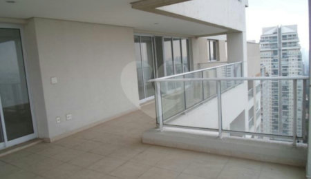 Apartamento à venda com 4 suítes em Campo Belo, São Paulo, SP