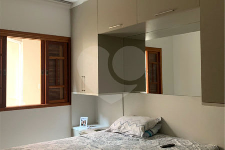 Casa à venda com 3 quartos, sendo 1 suíte, em Residencial Bosque dos Ipês, São José dos Campos, SP