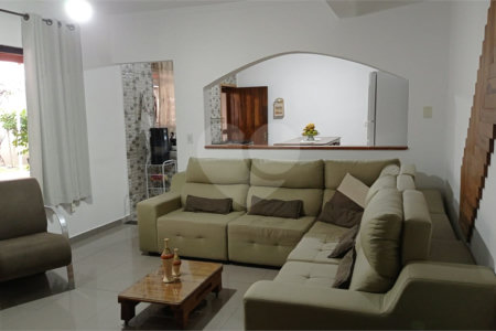 Casa à venda com 2 quartos, sendo 1 suíte, em Vila Haro, Sorocaba, SP