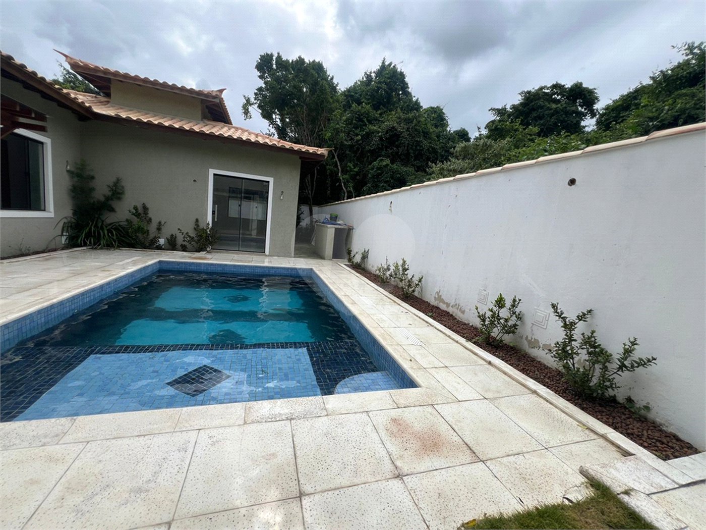 Casa à venda com 3 suítes em Caravelas, Armação dos Búzios, RJ