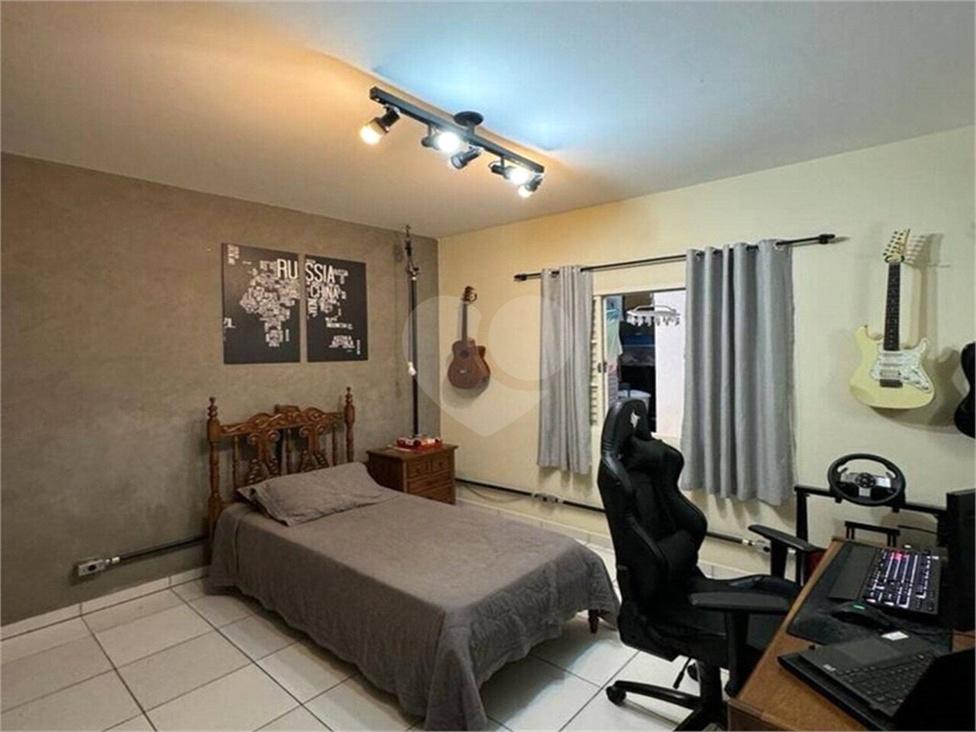 Casa Térrea à venda com 4 quartos, sendo 1 suíte, no Brasil, Itu, SP