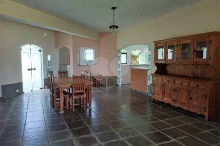 Casa à venda com 3 quartos, sendo 1 suíte, em Alpes D'ouro, Bom Jesus dos Perdões, SP