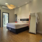 Casa à venda com 5 quartos, sendo 3 suítes, no condomínio Residencial Vale do Lago, Sorocaba - SP