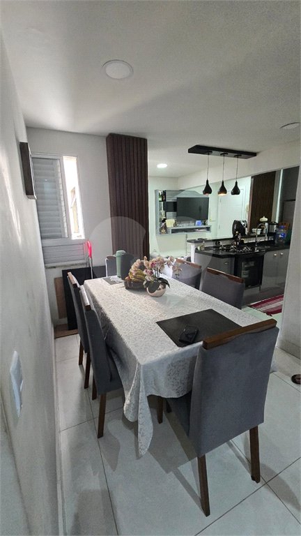 Apartamento com 48 m² localizado na Rua Conselheiro Crispiniano, 125