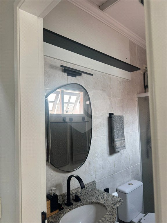Casa à venda com 3 quartos, sendo 1 suíte, no condomínio Vilage Palmas, São Paulo - SP