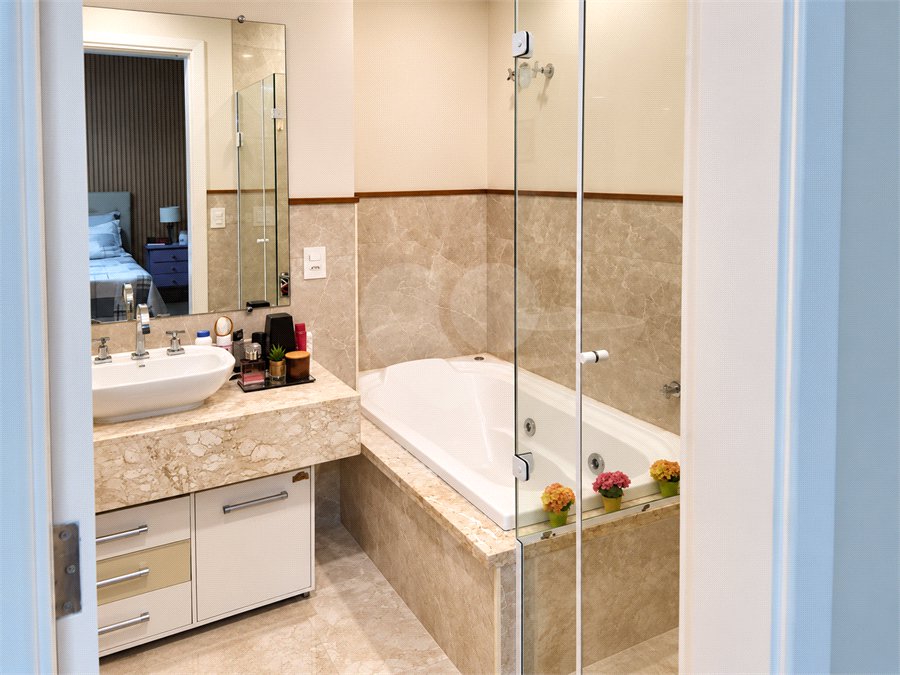 Casa à venda com 3 suítes no condomínio Golden Park Residence, Sorocaba - SP
