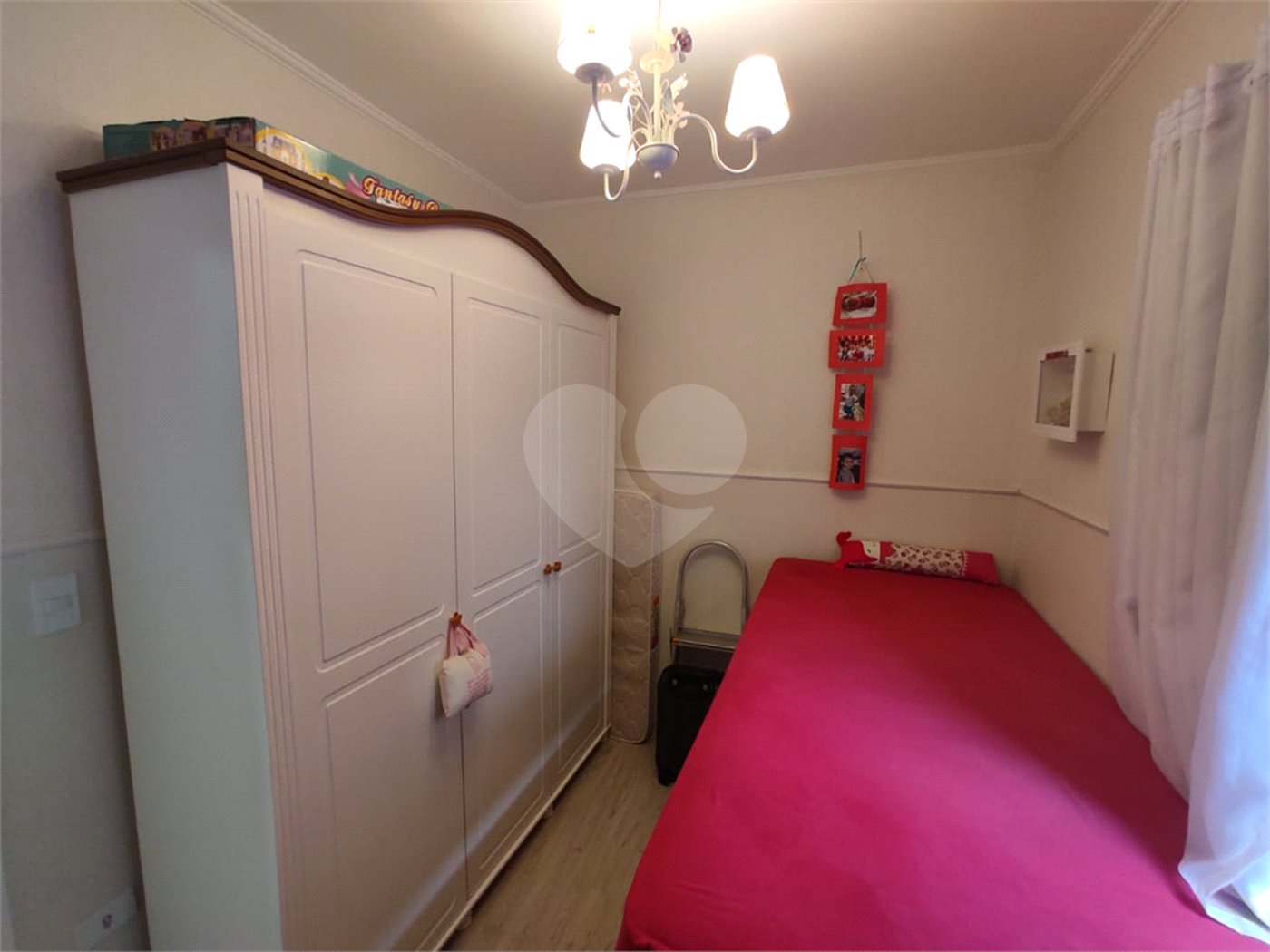 Sobrado à venda com 3 quartos, sendo 1 suíte, em Vila Ema, São Paulo, SP