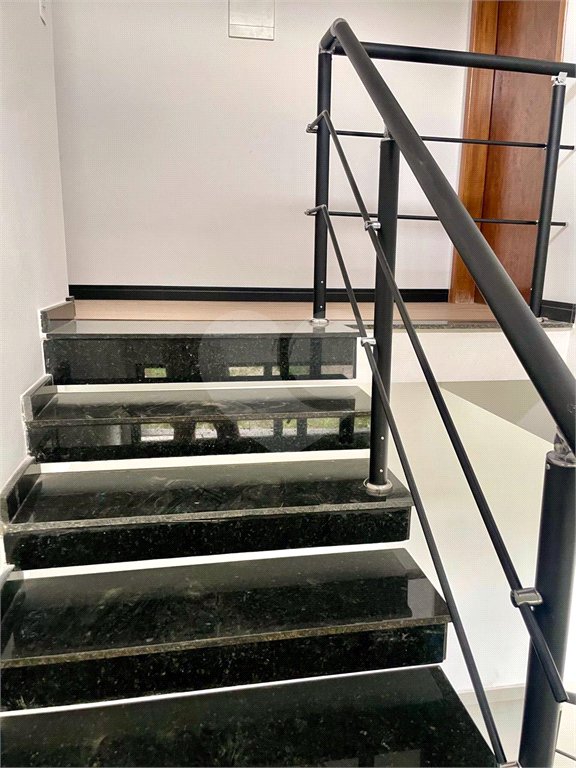 Sobrado à venda com 3 suítes em Jardim dos Pinheiros, Atibaia, SP
