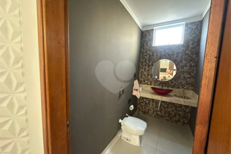 Casa à venda com 3 suítes em Cidade Jardim, Araraquara, SP