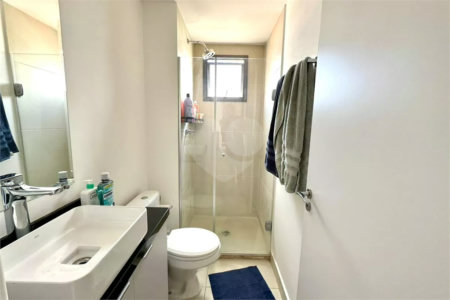 Apartamento à venda com 3 quartos, sendo 2 suítes,  em Chácara Santo Antônio, São Paulo, SP