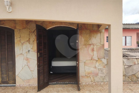 Casa à venda com 2 quartos, sendo 1 suíte,  em Jardim Universo, Mogi das Cruzes, SP