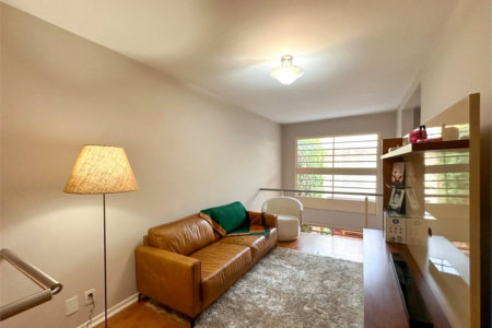 Casa à venda com 3 quartos, sendo 1 suíte, no condomínio Barão do Triunfo, São Paulo - SP