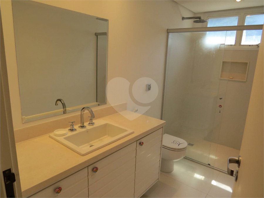 Apartamento à venda ou para alugar com 4 suítes em Santo Amaro, São Paulo, SP