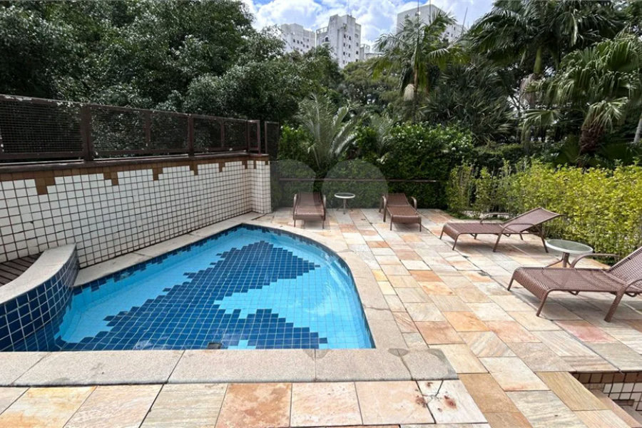 Apartamento à venda com 3 suítes em Morumbi, São Paulo, SP