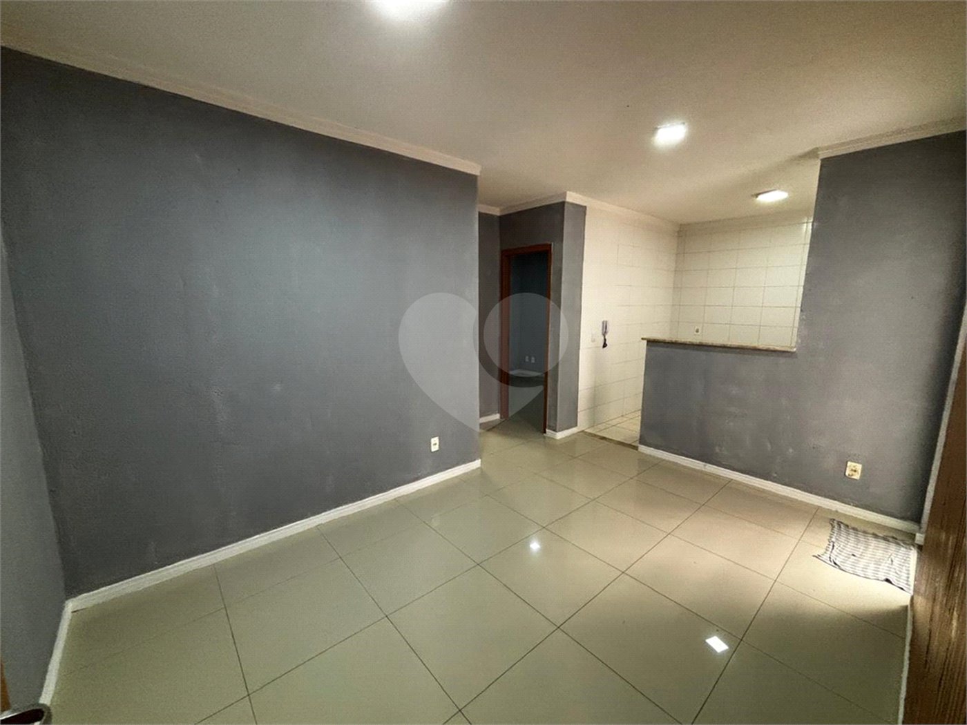 Apartamento à venda com 2 quartos em Olaria, Salto, SP