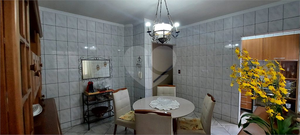 Casa à venda com 5 quartos, sendo 1 suíte, em Jardim Santa Paula, São Carlos, SP