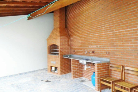 Casa Térrea à venda com 3 suítes em Jardim Petrópolis, São Paulo, SP