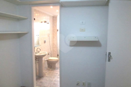 Apartamento à venda com 3 quartos, sendo 1 suíte,  em Paraíso, São Paulo, SP