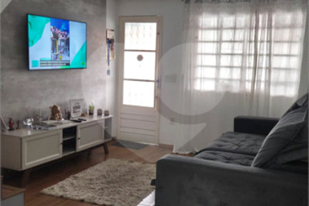Casa à venda com 2 quartos no condomínio Residencial Vila da Paz, Mogi das Cruzes - SP