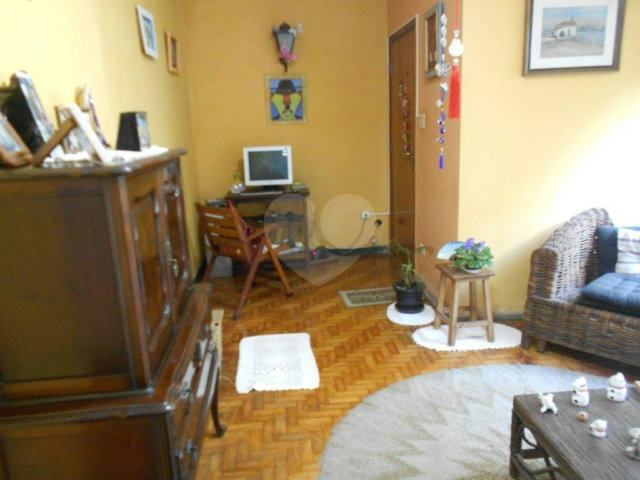 Sobrado à venda com 3 quartos, sendo 1 suíte,  em Granja Julieta, São Paulo, SP