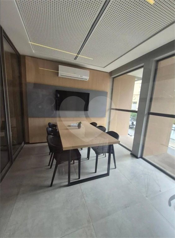 Apartamento para alugar com 1 suíte em Vila Nova Conceição, São Paulo, SP